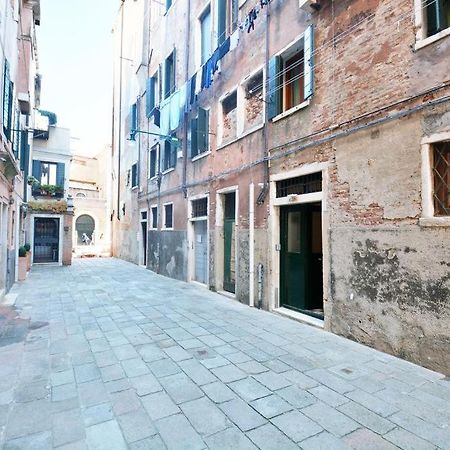 Appartamento Casanova Flat Venezia Esterno foto